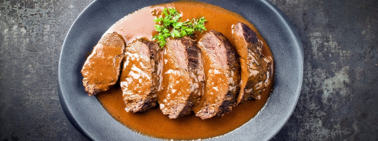 Porýnska sviečková omáčka (Sauerbraten)